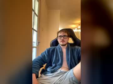 Bottombrit02