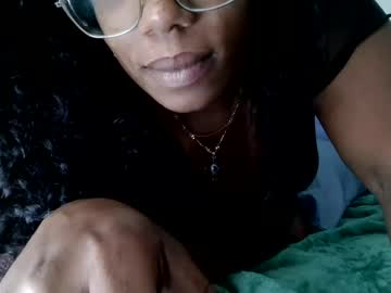 Feralthighs Chaturbate profile image