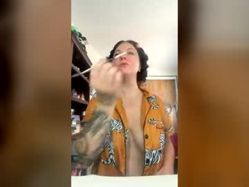 Velvetrosevixen