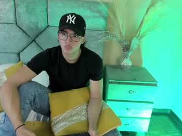Axxel_Men
