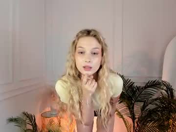 Elia_Moon_