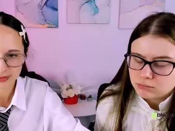 Leila_Moon_