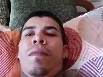 Feniixx293227
