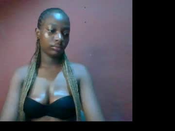 Honeycee_Petite