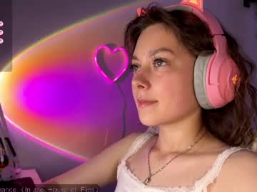 Dashasambyka19 Chaturbate profile image