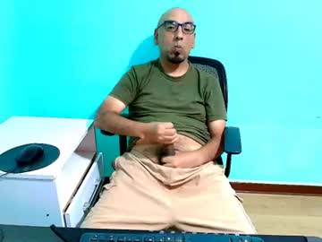 Dharne10 Chaturbate profile image
