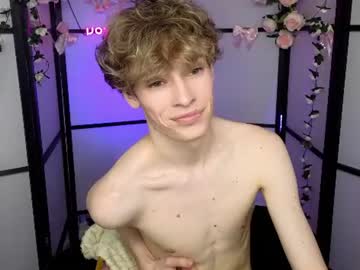 Curly_Twinkboy