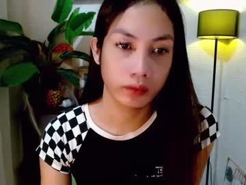 Extra_Ordinarygirlxxx Chaturbate stream image from December 17, 2024