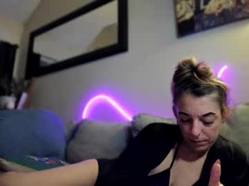 Lezzrene Chaturbate stream image from December 17, 2024