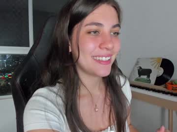 Mellodyyy Chaturbate stream image from December 17, 2024