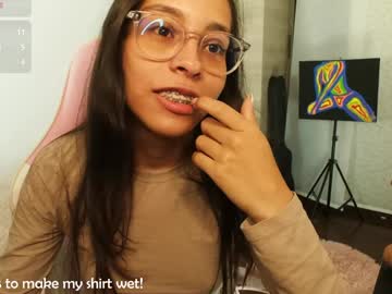 Samyonichan Chaturbate stream image from December 17, 2024
