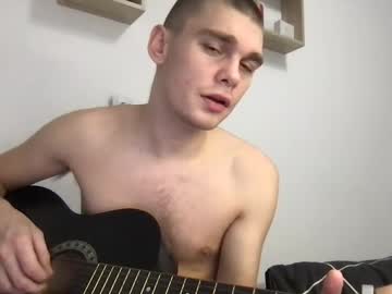 Tasteithorny Chaturbate stream image from December 17, 2024