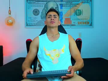 Zachpri20 Chaturbate stream image from December 17, 2024