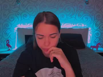 Alexabarkley Chaturbate stream image from December 17, 2024