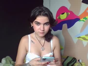 Alice14cullen Chaturbate stream image from December 17, 2024