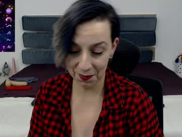 Autumnopal Chaturbate stream image from December 17, 2024
