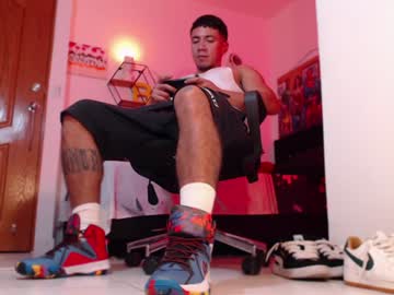Bastian_Franco01 Chaturbate stream image from December 17, 2024