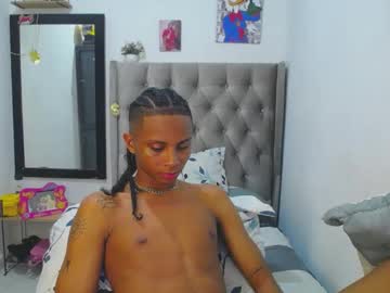 Boy_Towersxoxo Chaturbate stream image from December 17, 2024