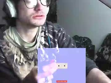 Dazedandused Chaturbate stream image from December 17, 2024