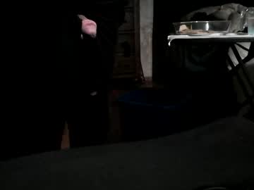 Domi_Addict Chaturbate stream image from December 17, 2024