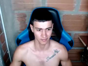 Flacolatind Chaturbate stream image from December 17, 2024