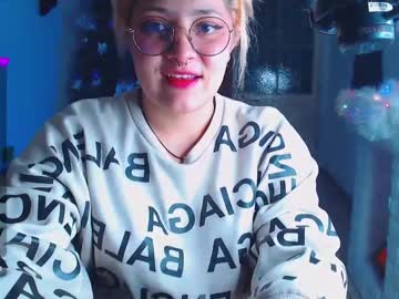 Hinakosatorii_ Chaturbate stream image from December 17, 2024