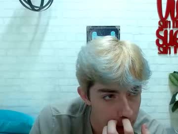 Jeiko_Loppers Chaturbate stream image from December 17, 2024