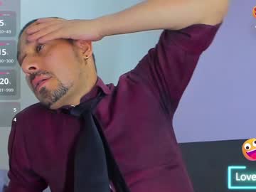 Jhonyalzate Chaturbate stream image from December 17, 2024