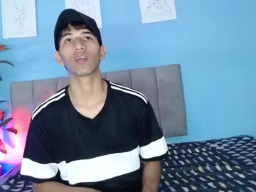 Juan__David_ Chaturbate stream image from December 17, 2024