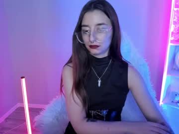 Kathleendean Chaturbate stream image from December 17, 2024