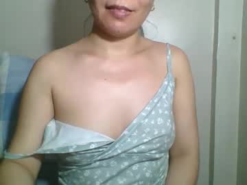 Laricemsbest Chaturbate stream image from December 17, 2024
