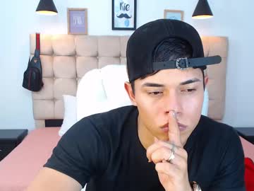 Leonidas_God Chaturbate stream image from December 17, 2024