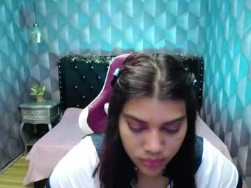 Lindabreexlove Chaturbate stream image from December 17, 2024