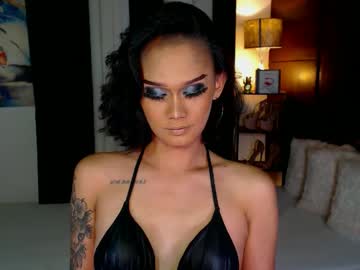Lustfulltrans Chaturbate stream image from December 17, 2024