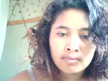 Marinah5 Chaturbate stream image from December 17, 2024