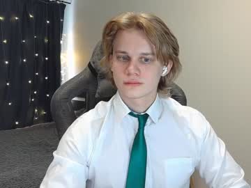 Meow_Mickey Chaturbate stream image from December 17, 2024