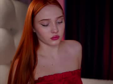 Miamoreira Chaturbate stream image from December 17, 2024