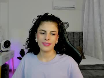 Milla_Pixxie Chaturbate stream image from December 17, 2024