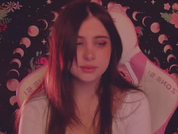 Miriemm Chaturbate stream image from December 17, 2024