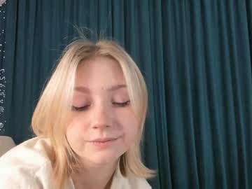 Moiragabriel Chaturbate stream image from December 17, 2024
