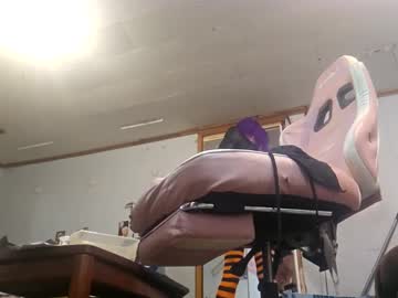 Mrsbudders Chaturbate stream image from December 17, 2024