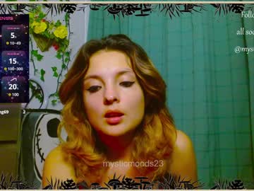 Mysticmoods23 Chaturbate stream image from December 17, 2024