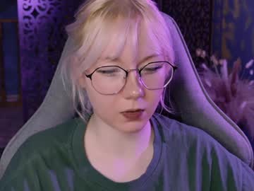 Nancymartinez Chaturbate stream image from December 17, 2024