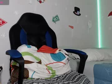 Nassh_18 Chaturbate stream image from December 17, 2024