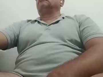Poli475 Chaturbate stream image from December 17, 2024