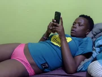 Precious_Nesh Chaturbate stream image from December 17, 2024