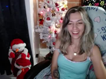 Princezzlove35 Chaturbate stream image from December 17, 2024