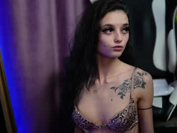 Rachelzia Chaturbate stream image from December 17, 2024