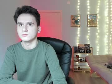 Scooby_R Chaturbate stream image from December 17, 2024
