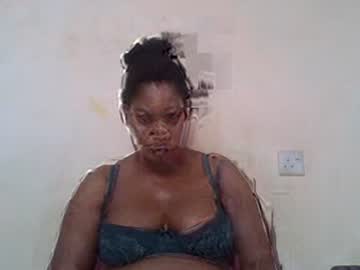 Sexydove2 Chaturbate stream image from December 17, 2024